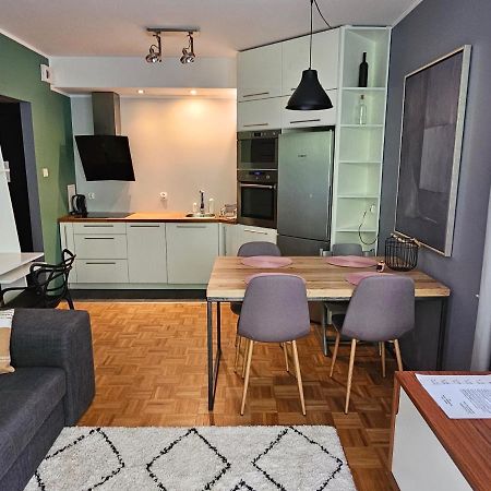 Stary Toruń Apartament Rodzinny - Calodobowe Zakwaterowanie, Bezplatny Parking מראה חיצוני תמונה