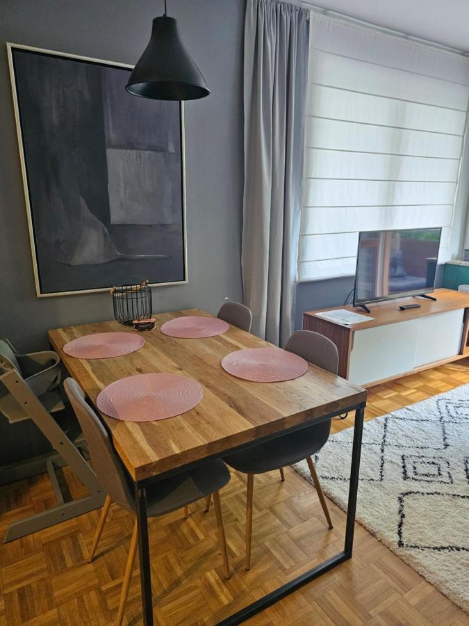 Stary Toruń Apartament Rodzinny - Calodobowe Zakwaterowanie, Bezplatny Parking מראה חיצוני תמונה