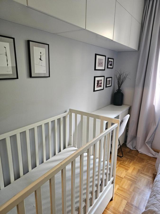 Stary Toruń Apartament Rodzinny - Calodobowe Zakwaterowanie, Bezplatny Parking מראה חיצוני תמונה
